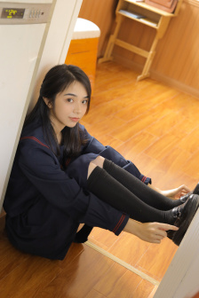 漂亮的保姆在线高清播放