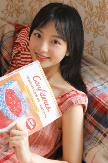 诱人的女学生2